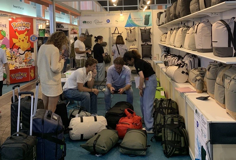 20240429090300 20240429090300